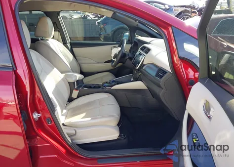 2019 Nissan Leaf Sl Plus z USA, uszkodzony, nr VIN 1N4BZ1CP8KC317304